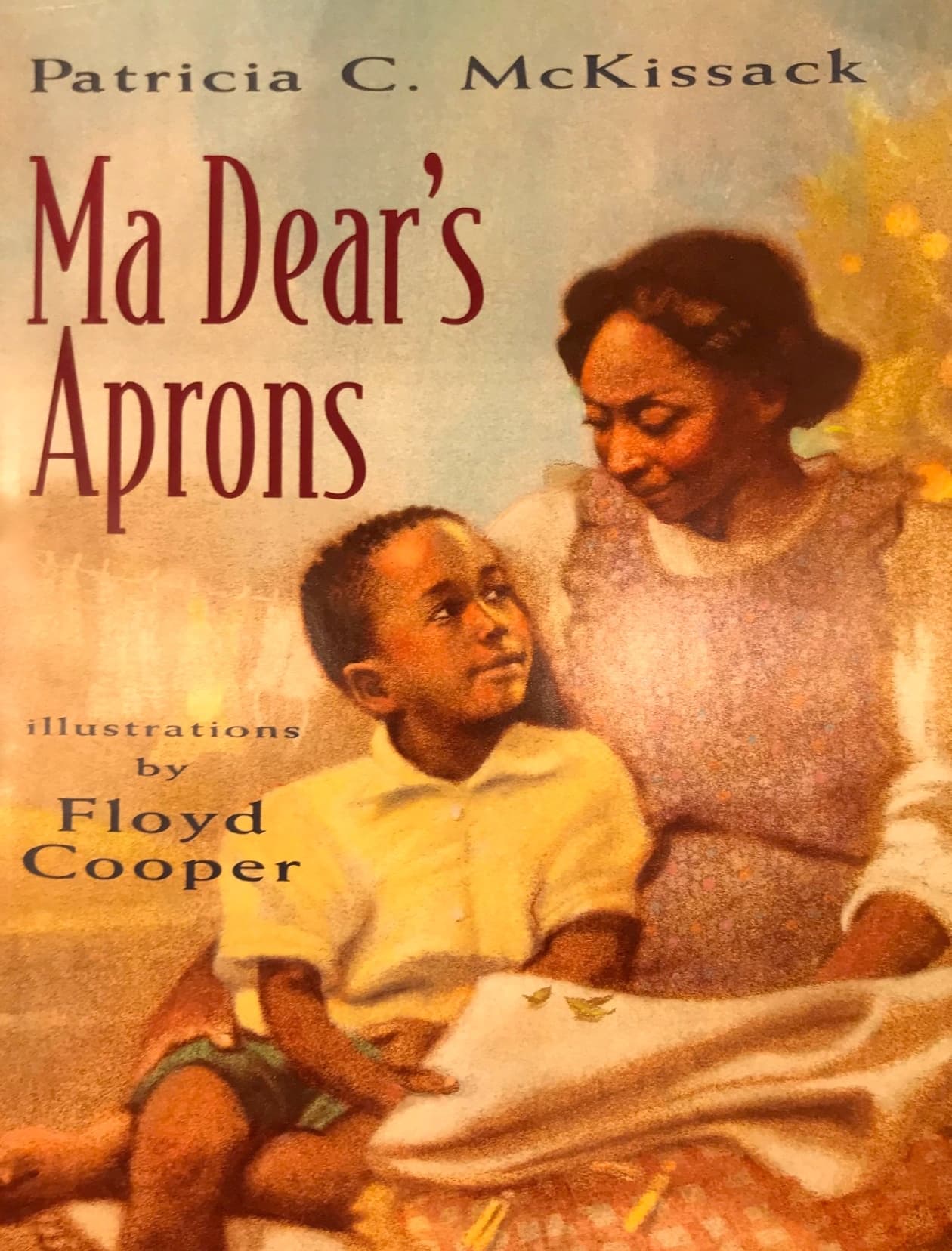 Ma Dear's Aprons book cover